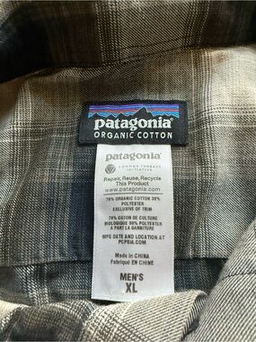 Patagonia Men’s Black and Gray Plaid Button-Down Shirt